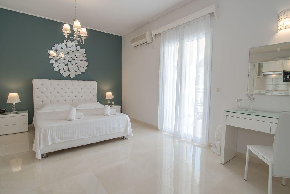 Edelweiss Hotel Argassi Buitenkant foto